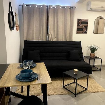 Petit Cocon Douillet Climatise Pour 2 Pers La Crau Exterior foto